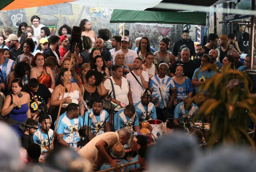 unidos-de-vila-isabel-apresenta-sambas-finalistas-para-o-carnaval-2026