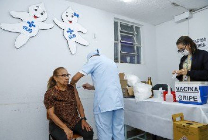 vacinacao-contra-influenza3A-aumento-de-14625-nos-casos-no-df-gera-alerta-e-convocacao-da-populacao vacinacao-contra-influenza3A-aumento-de-14625-nos-casos-no-df-gera-alerta-e-convocacao-da-populacao