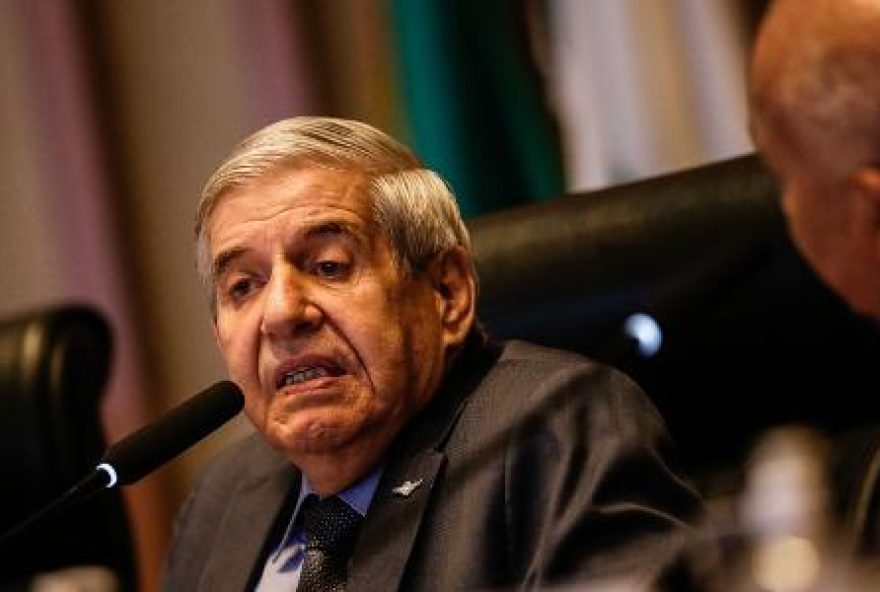 vaidade-e-desprezo-pela-politica3A-a-queda-de-heleno-do-planalto-a-prisao vaidade-e-desprezo-pela-politica3A-a-queda-de-heleno-do-planalto-a-prisao