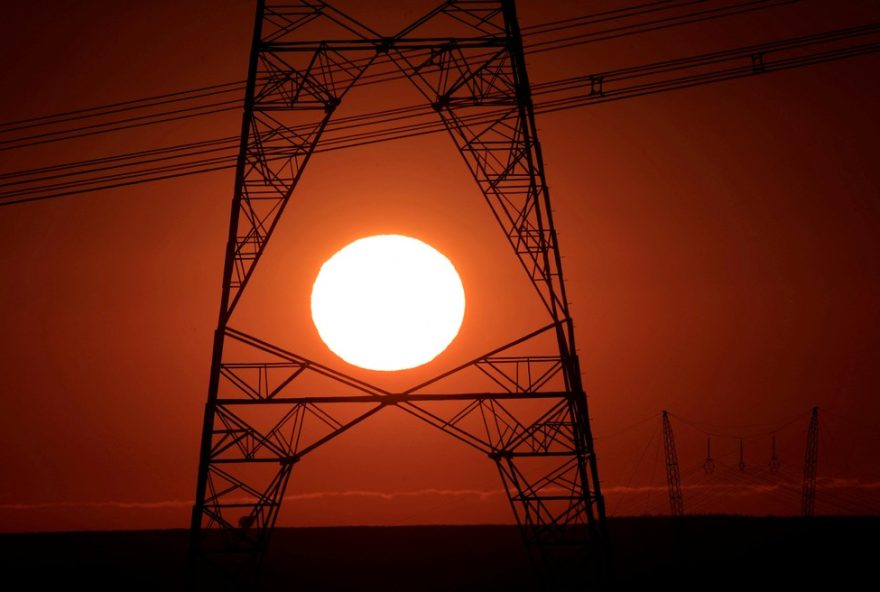 vale-do-paraiba-registra-quase-mil-casos-de-furto-de-energia-em-20253B-cidades-mais-afetadas