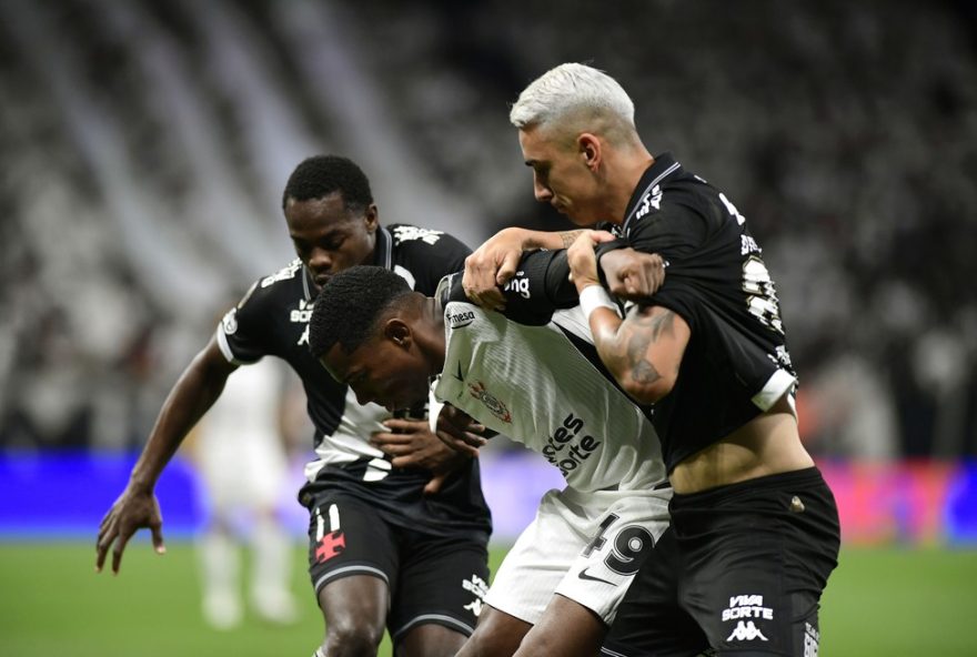 vasco-anula-corinthians-na-ida-e-se-enche-de-moral-para-decidir-titulo-em-casa3A-analise-completa vasco-anula-corinthians-na-ida-e-se-enche-de-moral-para-decidir-titulo-em-casa3A-analise-completa