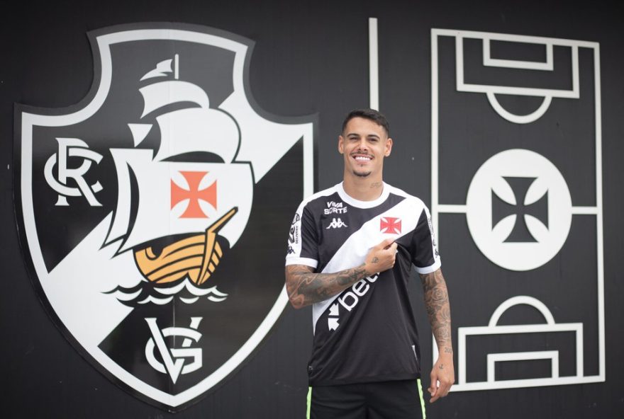 vasco-anuncia-contratacao-de-lucas-freitas-e-reforca-elenco-para-a-temporada-2027