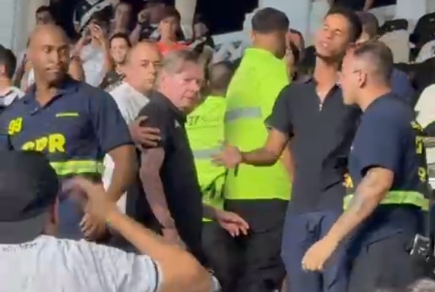 vasco-enfrenta-tensoes-e-desafios3A-ex-presidente-hostilizado-e-lesao-de-jogador-promovem-ambiente-conturbado