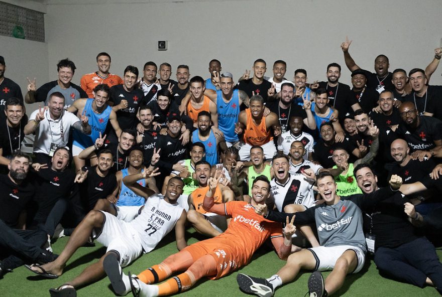 vasco-segue-negociando-saidas-para-aliviar-a-folha-salarial vasco-segue-negociando-saidas-para-aliviar-a-folha-salarial