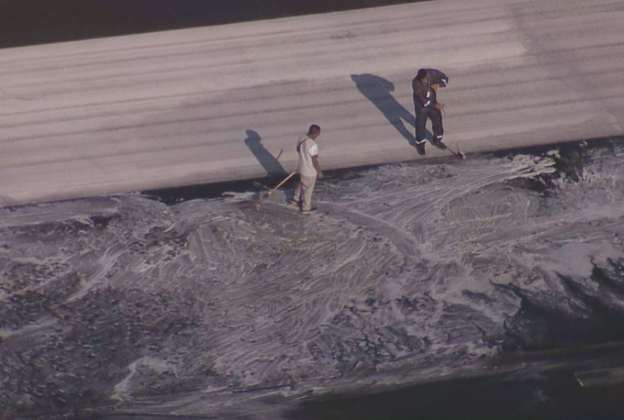 vazamento-de-oleo-fecha-santos-dumont-e-cancela-160-voos3A-saiba-o-que-aconteceu vazamento-de-oleo-fecha-santos-dumont-e-cancela-160-voos3A-saiba-o-que-aconteceu