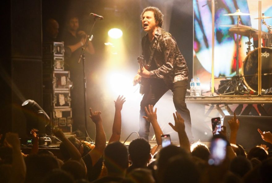 vencedores-do-epra-cantar-se-apresentam-no-festival-rock-in-p.a