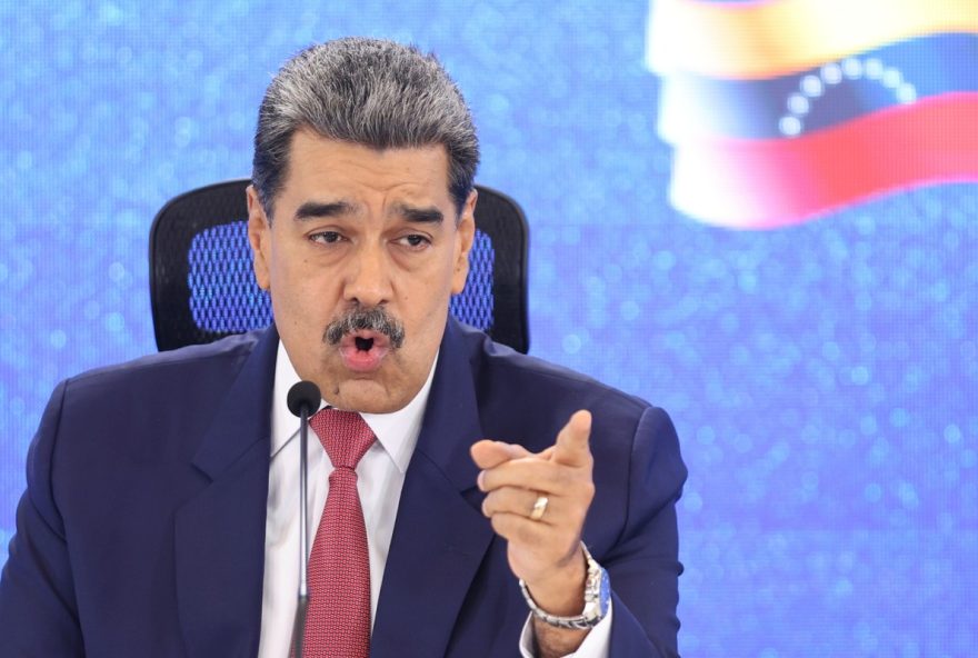 venezuela-detecta-5-avioes-de-combate-proximos-a-costa-do-pais-em-acao-caracterizada-como-ameaca-pelos-eua