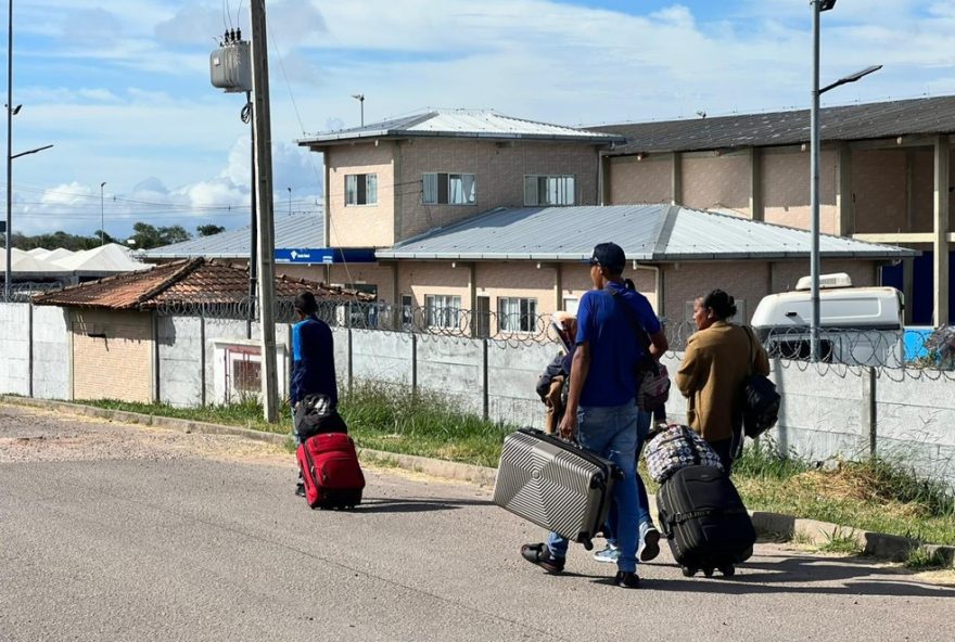 venezuelanos-lideram-estatisticas-de-refugiados-no-brasil3A-mais-de-148-mil-casos-concedidos-entre-2019-e-2024 venezuelanos-lideram-estatisticas-de-refugiados-no-brasil3A-mais-de-148-mil-casos-concedidos-entre-2019-e-2024