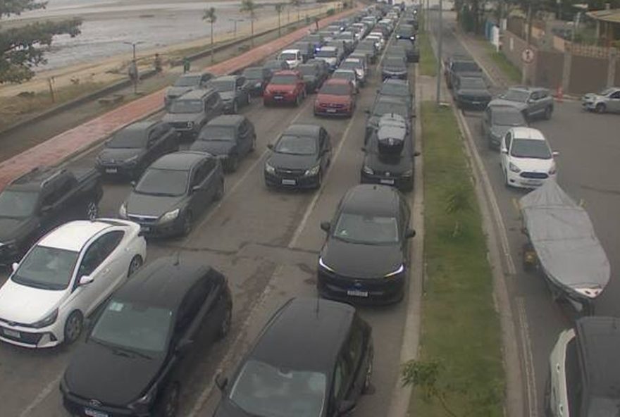 vento-forte-paralisa-travessia-de-balsa-sao-sebastiao-ilhabela-no-litoral-norte3A-atualizacao-sobre-a-situacao-no-dh
