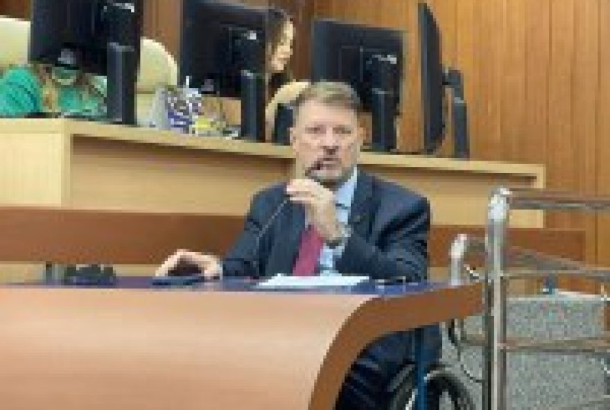 vereador-de-goias-defende-direitos-de-candidato-com-nanismo-em-concurso-publico vereador-de-goias-defende-direitos-de-candidato-com-nanismo-em-concurso-publico