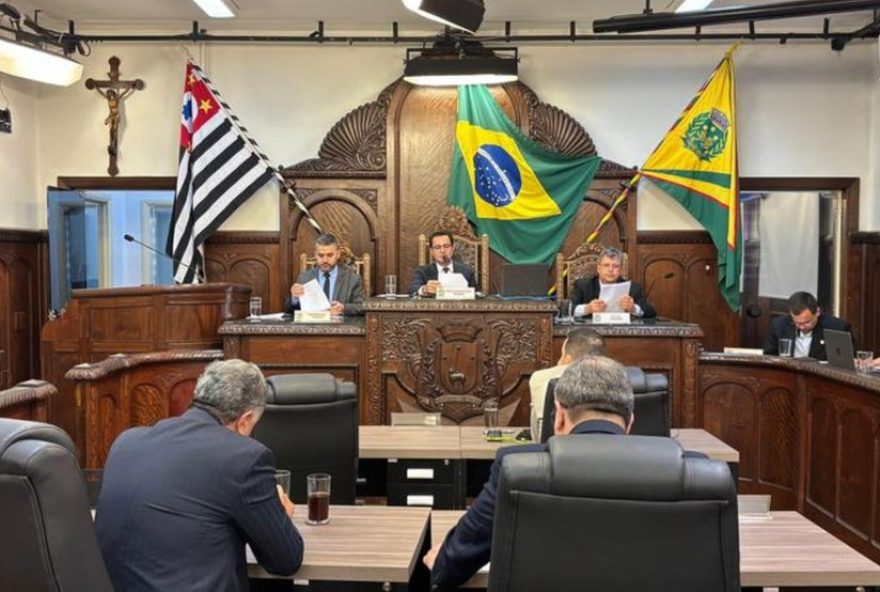 vereadores-aprovam-arquivamento-de-cei-sobre-desvios-no-fundo-social-de-bauru3A-entenda-o-desfecho-da-investigacao