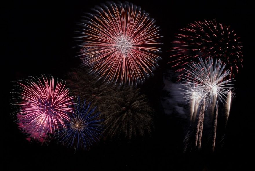 vereadores-de-caraguatatuba-aprovam-proibicao-de-fogos-de-artificio-barulhentos