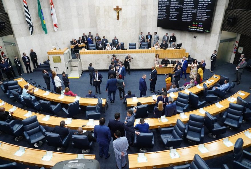 vereadores-de-sp-pedem-divulgacao-de-maiores-devedores-de-impostos3A-presidente-da-camara-sugere-medida-pela-transparencia vereadores-de-sp-pedem-divulgacao-de-maiores-devedores-de-impostos3A-presidente-da-camara-sugere-medida-pela-transparencia