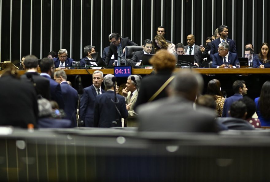 veto-derrubado3A-congresso-permite-producao-de-bioinsumos-sem-registro2C-vitoria-da-bancada-ruralista