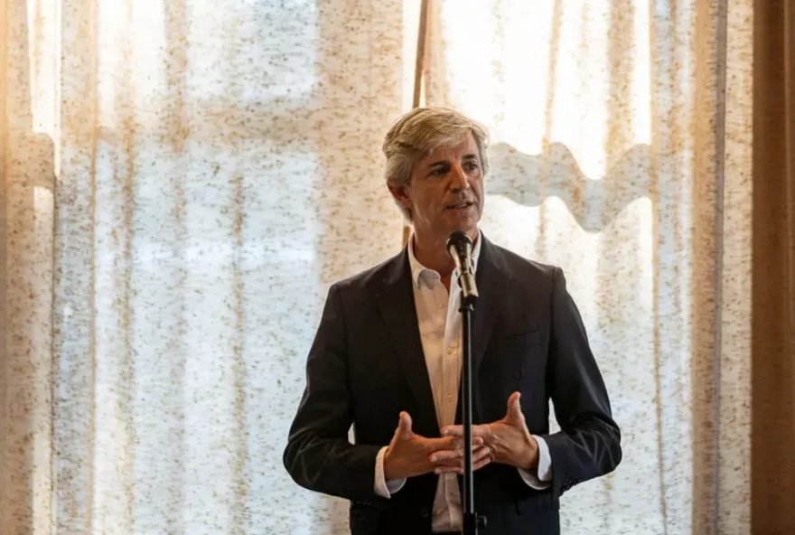 viana-do-castelo-apela-a-reducao-do-iva-na-eletricidade-para-iluminacao-publica Viana do Castelo, 17/10/2025 - Gouveia e Melo visita Viana do Castelo
Presidente da Câmara de Viana do Castelo, Luís Nobre
(Rui Manuel Fonseca)