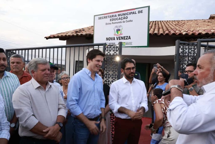 vice-governador-anuncia-duplicacao-da-go-222-em-nova-veneza