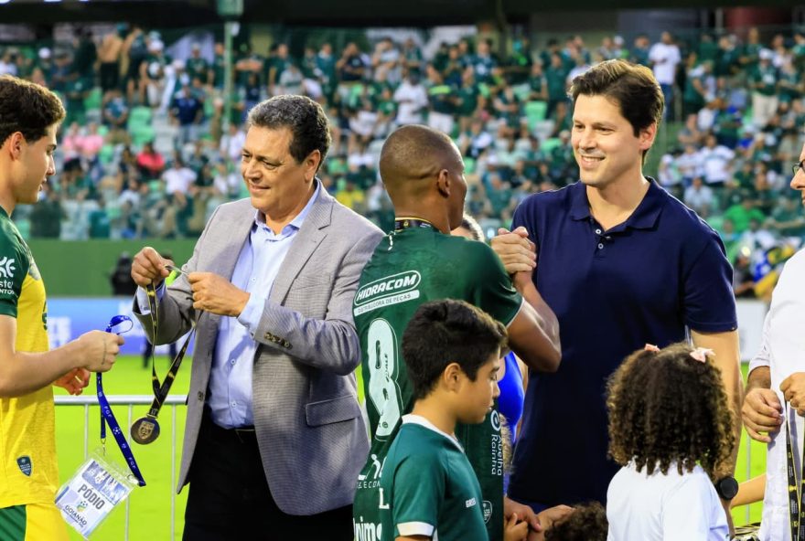 vice-governador-daniel-vilela-destaca-apoio-do-governo-de-goias-ao-futebol-durante-final-do-goianao vice-governador-daniel-vilela-destaca-apoio-do-governo-de-goias-ao-futebol-durante-final-do-goianao