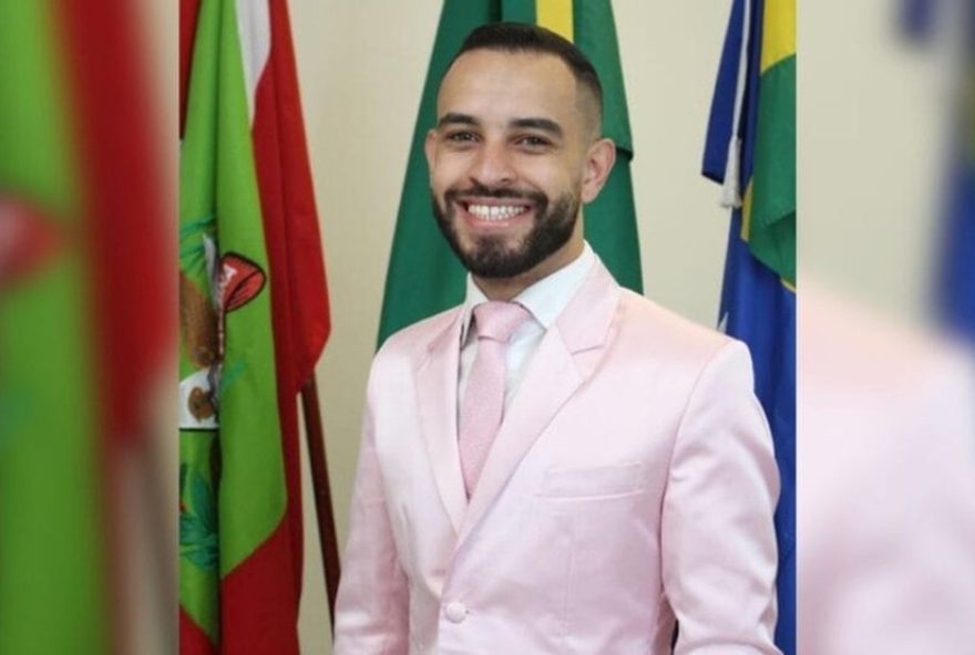vice-prefeito-de-lages-tem-impeachment-anulado-pela-justica3A-reu-por-violencia-domestica