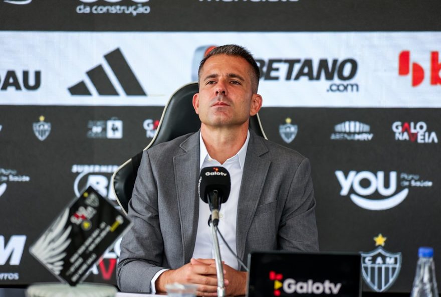 victor-encerra-ciclo-no-atletico-mg3A-idolo-vira-dirigente2C-mas-desafios-marcam-sua-saida-da-direcao-de-futebol victor-encerra-ciclo-no-atletico-mg3A-idolo-vira-dirigente2C-mas-desafios-marcam-sua-saida-da-direcao-de-futebol