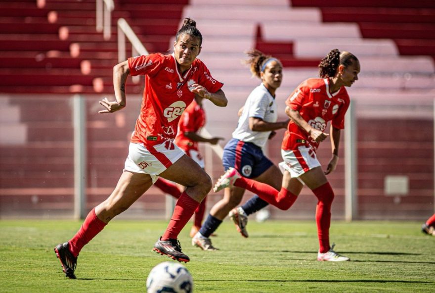 vila-nova-vence-itabirito-nos-penaltis-e-vai-a-final-da-serie-a3-feminino-2025