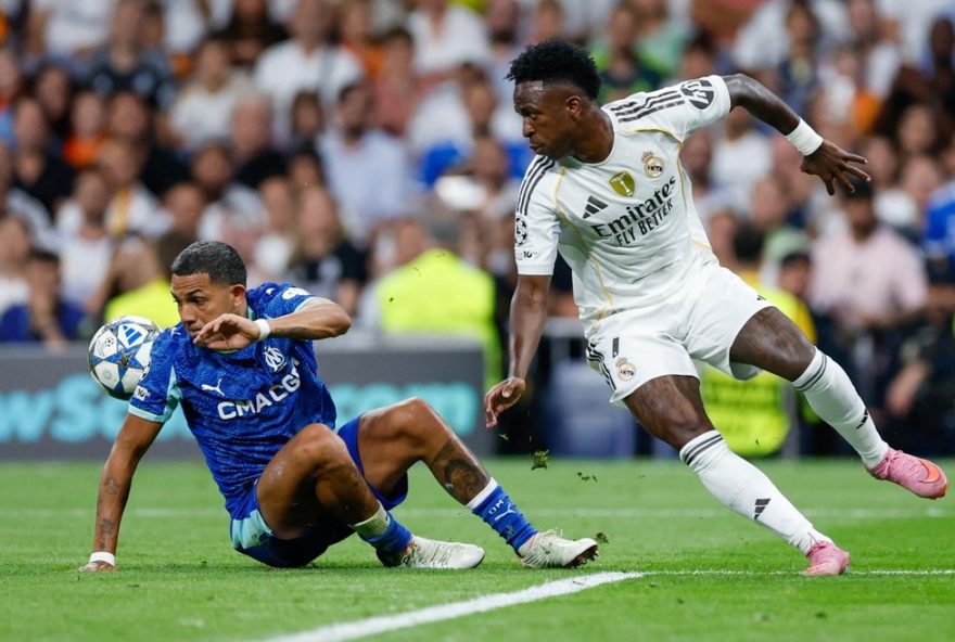 vinicius-jr.-nao-e-titular-na-estreia-do-real-madrid-na-champions-league3A-xabi-alonso-explica-decisao-e-elogia-desempenho-do-brasileiro