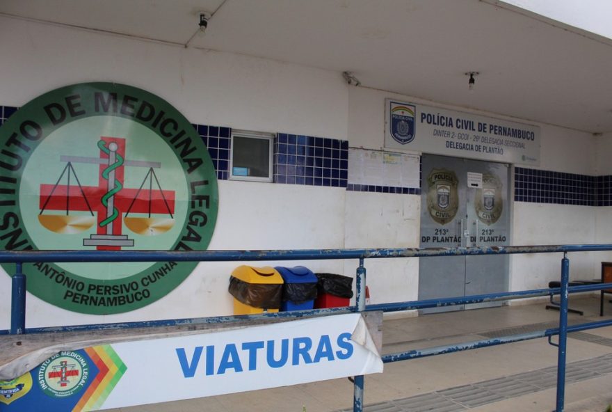 violencia-em-petrolina3A-jovem-de-21-anos-e-assassinado-a-tiros-em-residencia-na-zona-rural
