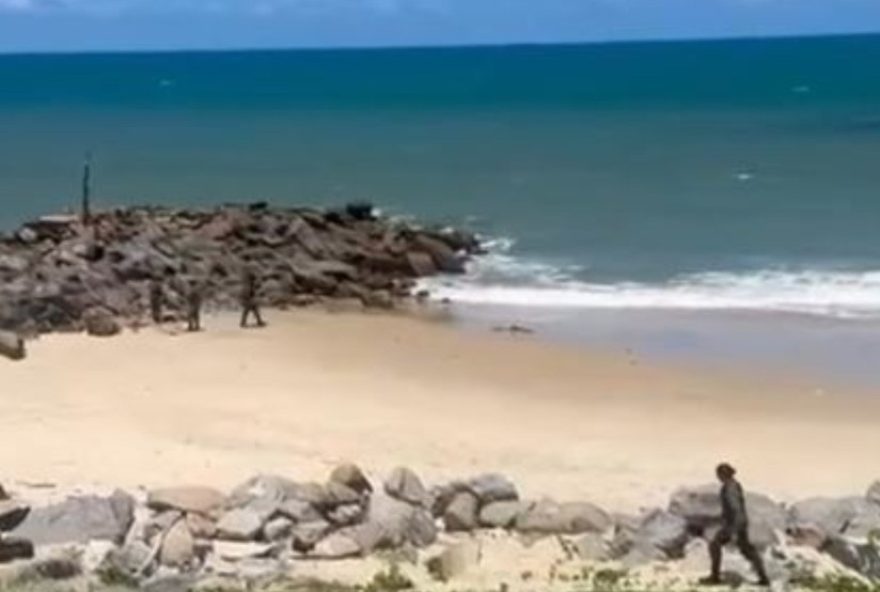 violencia-na-praia-da-barra-do-ceara3A-homem-morto-e-outro-baleado-em-mais-um-tragico-episodio.-policia-investiga-o-caso