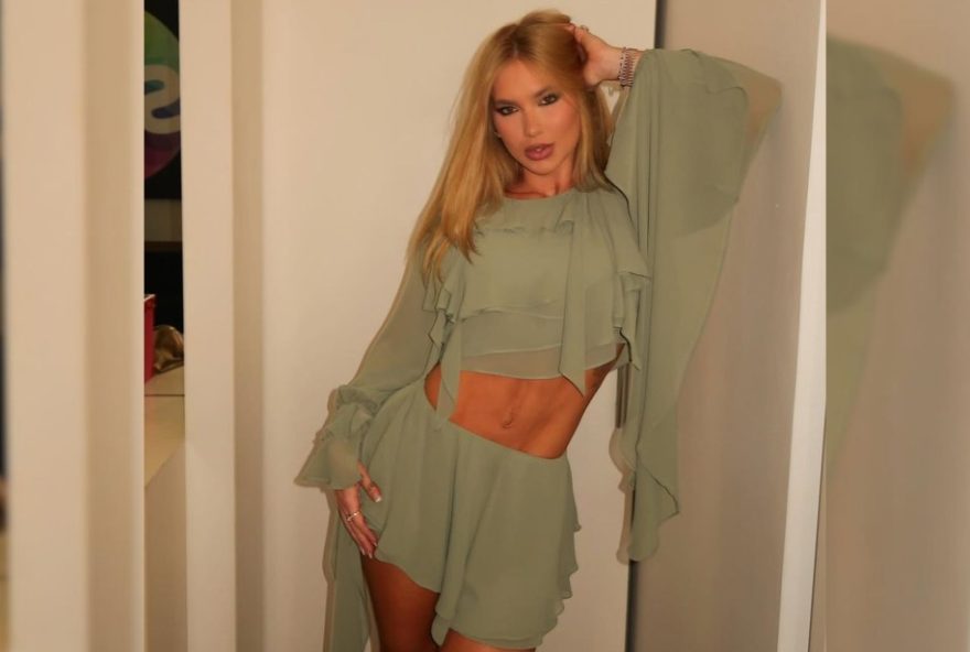 virginia-fonseca-recebe-titulo-honorifico-de-cidada-goiana-por-relevancia-e-popularidade virginia-fonseca-recebe-titulo-honorifico-de-cidada-goiana-por-relevancia-e-popularidade