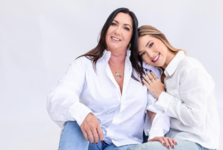 virginia-fonseca-surpreende-mae-com-plasticas-aos-60-anos3A-antes-e-depois-mostram-transformacao-e-felicidade-nos-resultados virginia-fonseca-surpreende-mae-com-plasticas-aos-60-anos3A-antes-e-depois-mostram-transformacao-e-felicidade-nos-resultados