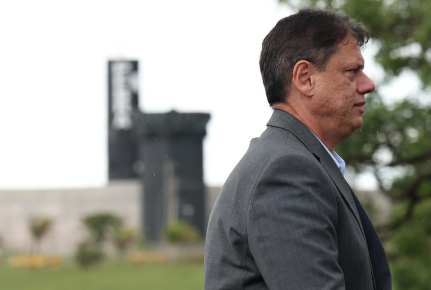 visita-de-tarcisio-a-bolsonaro-na-papudinha3A-gestos-de-deferencia visita-de-tarcisio-a-bolsonaro-na-papudinha3A-gestos-de-deferencia