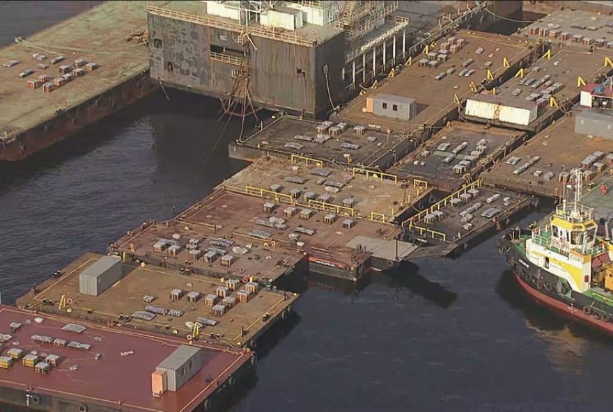 vistoria-da-capitania-dos-portos-em-balsas-de-fogos-para-reveillon-em-copacabana vistoria-da-capitania-dos-portos-em-balsas-de-fogos-para-reveillon-em-copacabana