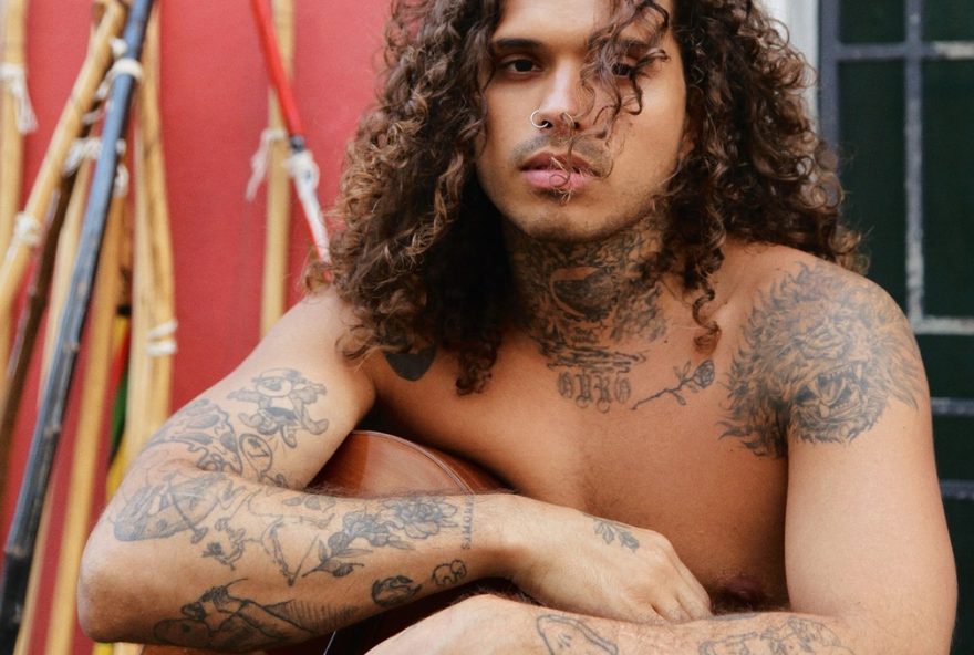 vitao-mergulha-no-samba-e-r26b-em-ep-22o-que-e-amar3F22-com-sete-faixas-ineditas-e-sonoridade-brasileira vitao-mergulha-no-samba-e-r26b-em-ep-22o-que-e-amar3F22-com-sete-faixas-ineditas-e-sonoridade-brasileira