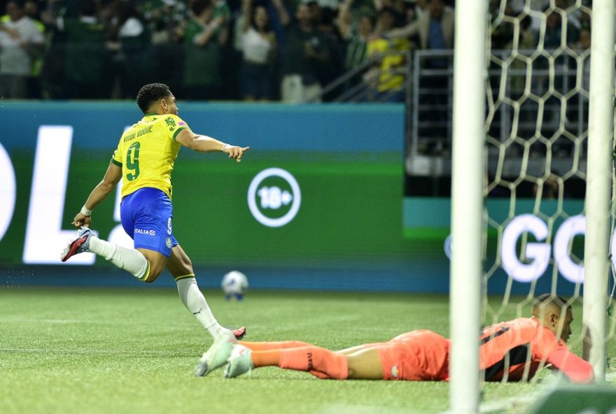 vitor-roque-lidera-goleada-do-palmeiras3A-avaliacoes-e-destaques-do-confronto-no-brasileirao