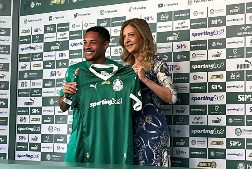 vitor-roque-pronto-para-estreia-no-palmeiras3A-depende-de-abel-para-jogo-contra-sao-paulo