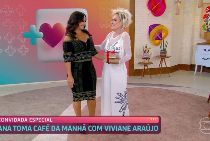 Viviane conversou com Ana Maria no café da manhã do 'Mais Você'. (Foto: Reprodução/TV Globo)