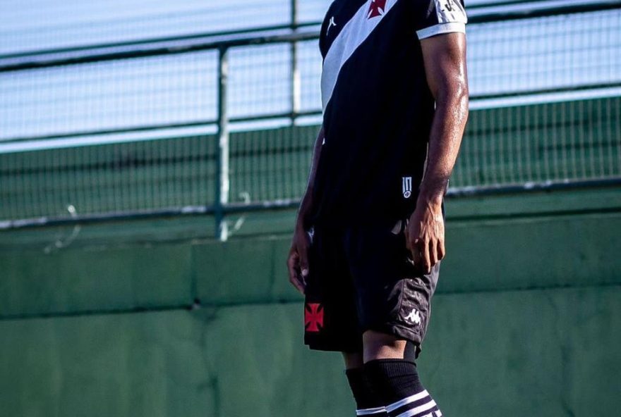 volante-euder2C-destaque-do-vasco2C-mira-alto-na-copinha-e-se-inspira-em-pogba