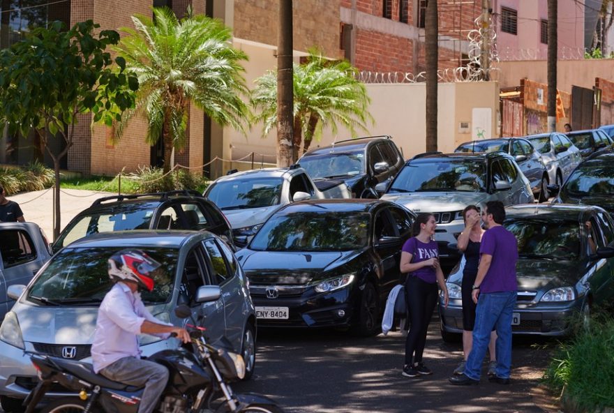 volta-as-aulas-em-fortaleza3A-transito-2025-mais-intenso-a-partir-de-segunda-feira.-amc-prepara-operacao-para-evitar-congestionamentos