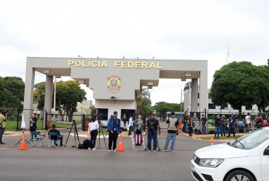 vorcaro-e-transferido-para-cela-em-que-bolsonaro-ficou-preso-na-superintendencia-da-pf-em-brasilia vorcaro-e-transferido-para-cela-em-que-bolsonaro-ficou-preso-na-superintendencia-da-pf-em-brasilia