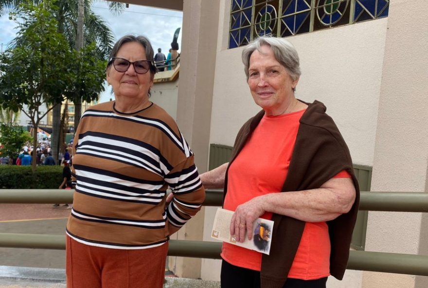 vox-patris3A-maior-sino-do-mundo-chega-a-trindade-na-presenca-de-fieis