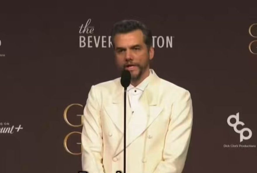 wagner-moura-critica-era-bolsonaro-apos-globo-de-ouro3A-periodo-obscuro wagner-moura-critica-era-bolsonaro-apos-globo-de-ouro3A-periodo-obscuro