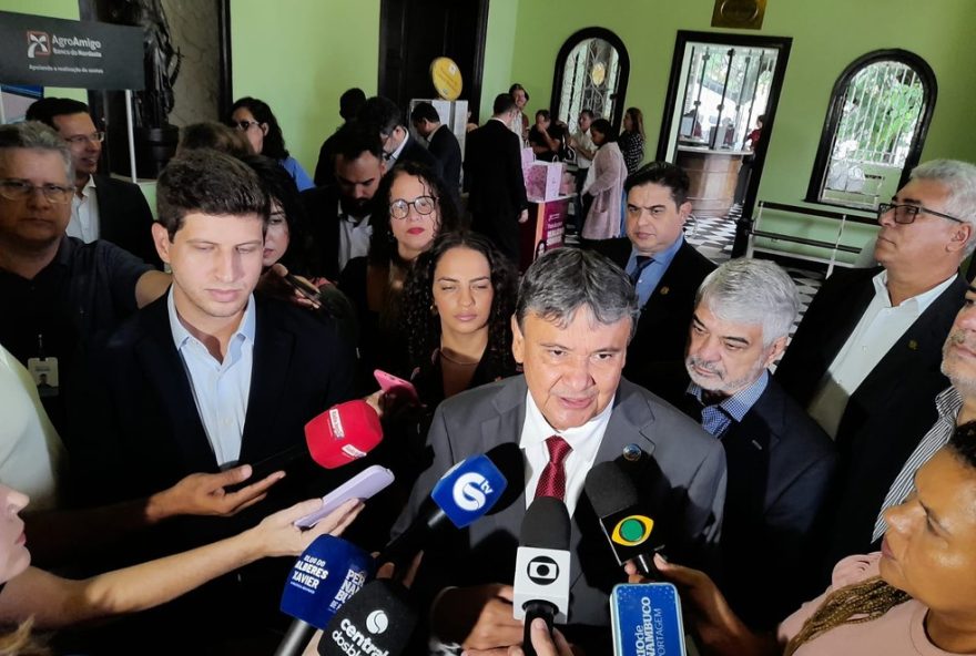 wellington-dias-explica-novas-regras-do-bolsa-familia-em-agenda-no-recife