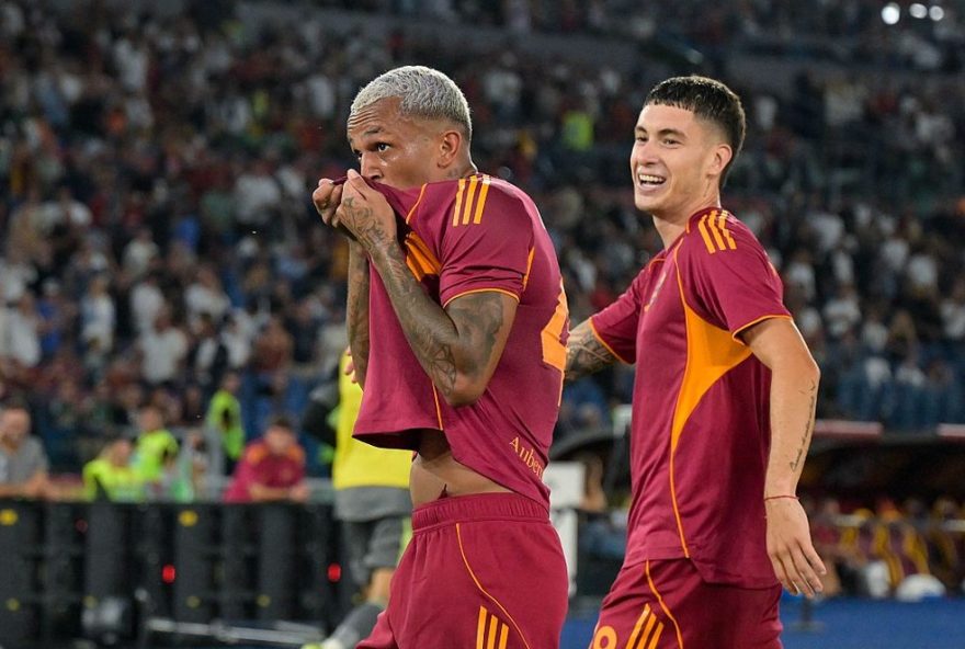 wesley2C-ex-flamengo2C-brilha-na-estreia-da-roma-no-campeonato-italiano-20252F26