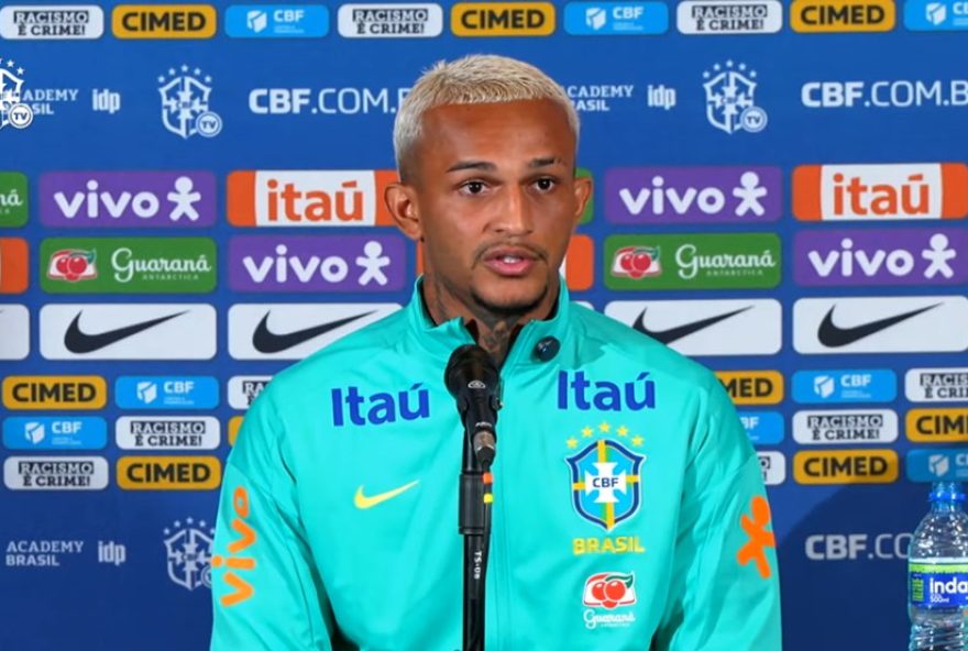 wesley2C-revelacao-do-flamengo2C-destaca-aprendizados-com-gerson-e-vanderson-na-selecao-brasileira