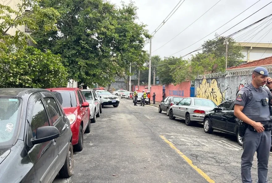 Estudante esfaqueia três professoras e um colega em escola de São Paulo