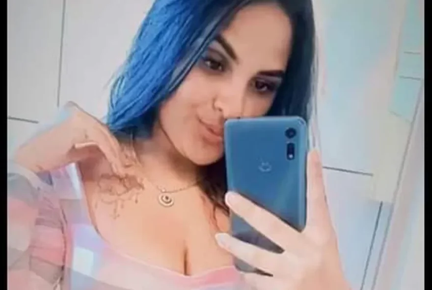 Natali Gabriele da Silva de Souza, de 18 anos, foi morta a facadas
(Foto: Reprodução/ G1)