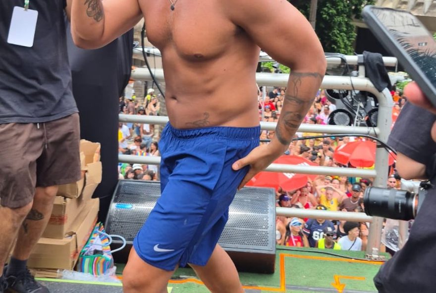 xama-agita-o-carnaval-de-bh-com-visual-novo-e-hits-no-bloco-malvadao xama-agita-o-carnaval-de-bh-com-visual-novo-e-hits-no-bloco-malvadao