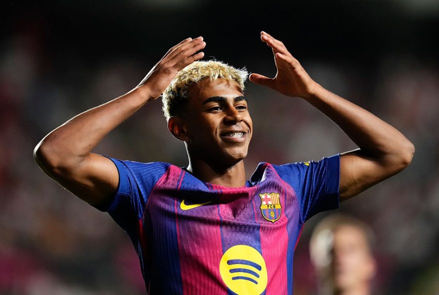 yamal-busca-recorde-de-bolas-de-ouro-na-carreira3A-22sonho-em-ter-muitas22-barcelona-anuncia-novo-camisa-10-do-clube