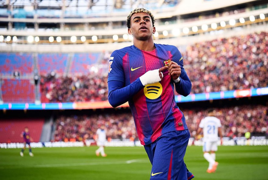 yamal2C-jovem-talento-do-barcelona2C-rejeita-comparacoes-com-messi3A-22quero-trilhar-meu-proprio-caminho22