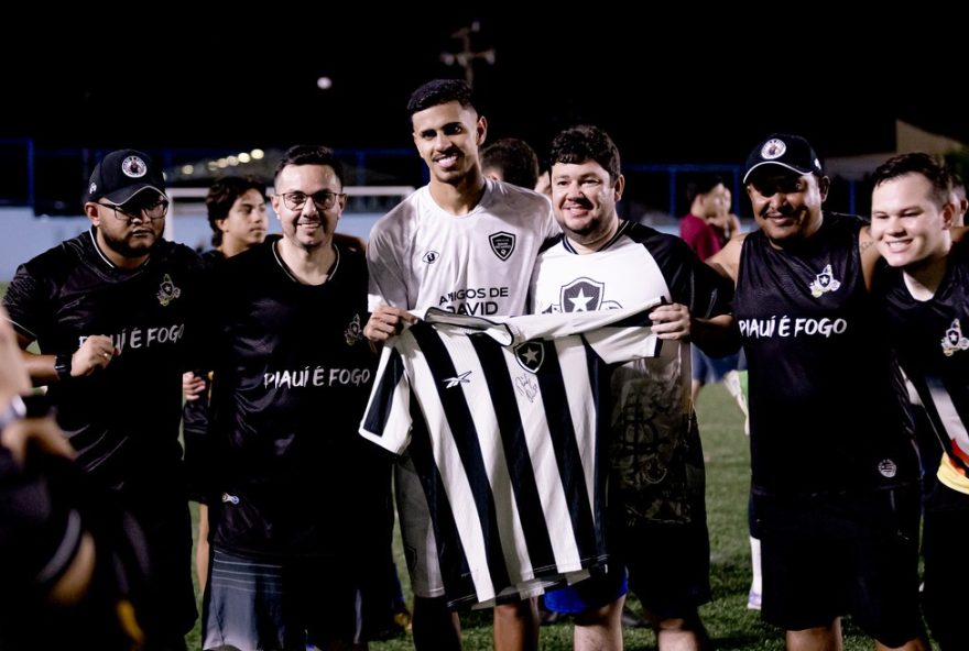 zagueiro-do-botafogo-realiza-jogo-beneficente-e-arrecada-doacoes-no-piaui