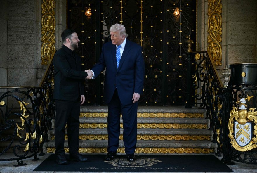 zelensky-e-trump-discutem-fim-da-guerra-em-encontro-nos-eua zelensky-e-trump-discutem-fim-da-guerra-em-encontro-nos-eua
